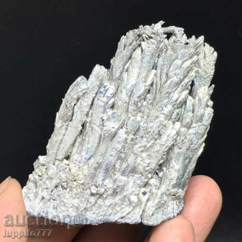 silver natural mineral ore with price 168.00 BGN | € 85.90
