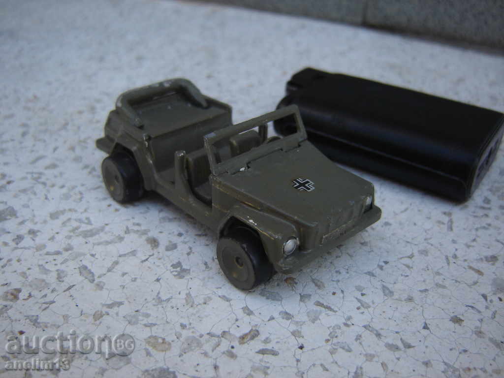 Cărucior metalic vechi VW SIKU W. GERMANY Cărucior metalic vechi VW SIKU W. GERMANY