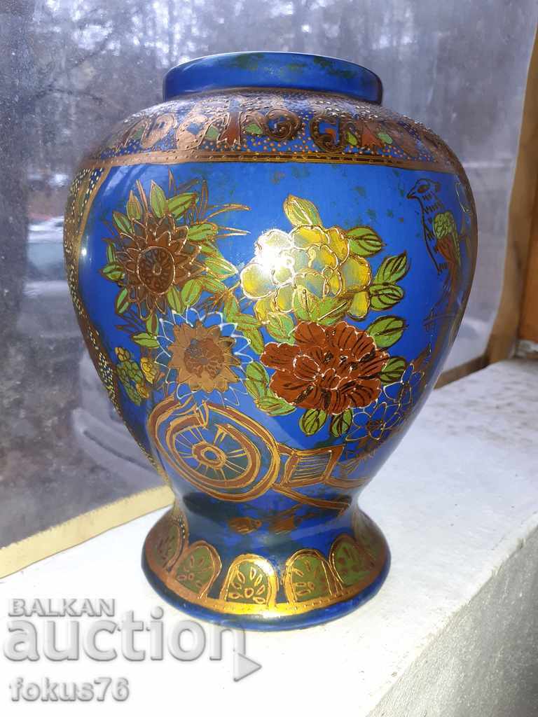 Delivery of Large old antique Satsuma vase Satsuma hand painted Delivery of Large old antique Satsuma vase Satsuma hand painted