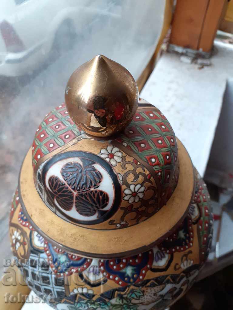 Livrarea Vasă antică mare Satsuma în relief pictat Satsuma Livrarea Vasă antică mare Satsuma în relief pictat Satsuma