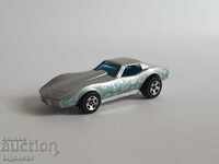 Hot Wheels Diecast 1:64 Corvette Stingray 1976
