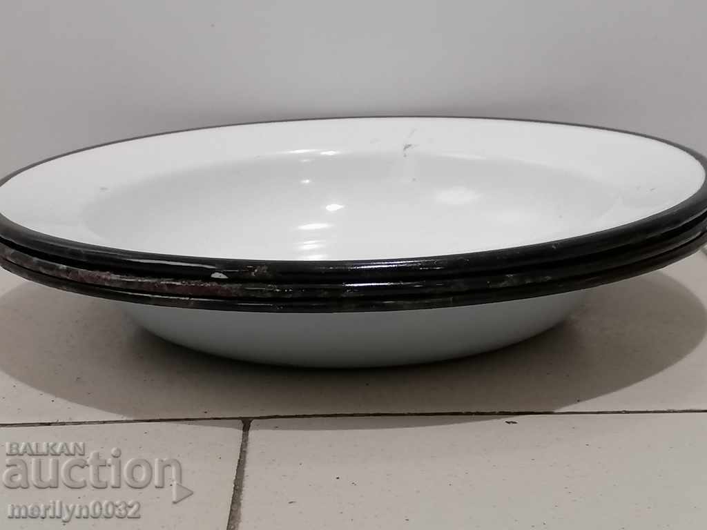 Auction Enameled dish bowls with enamel bowls bowl early soc Auction Enameled dish bowls with enamel bowls bowl early soc