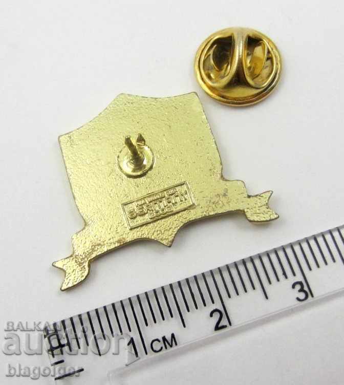 OLD FOOTBALL BADGE-2006-TRINIDAD AND TOBAGO-FEDERATION with price 6.99 BGN | € 3.57