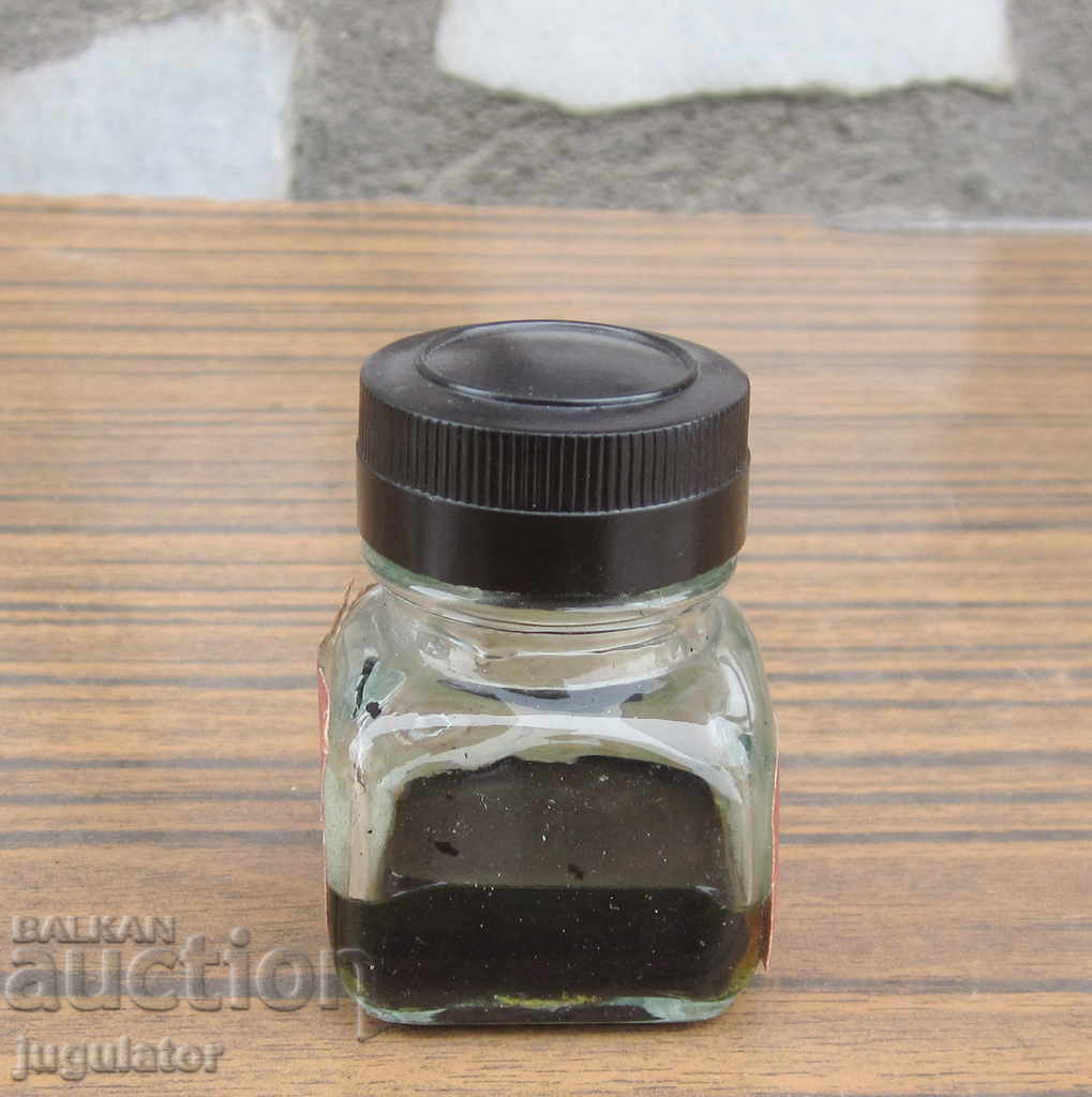 Delivery of antique glass bottle of Barock ink