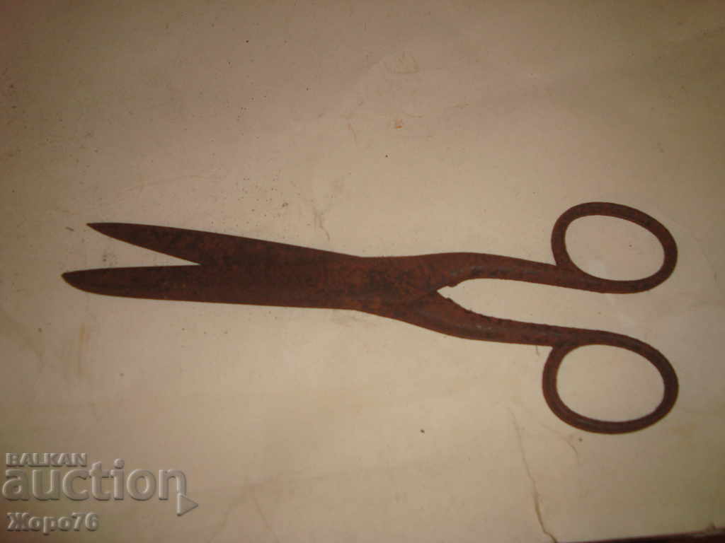 Very OLD WROUGHT SCISSORS Antique for Collection