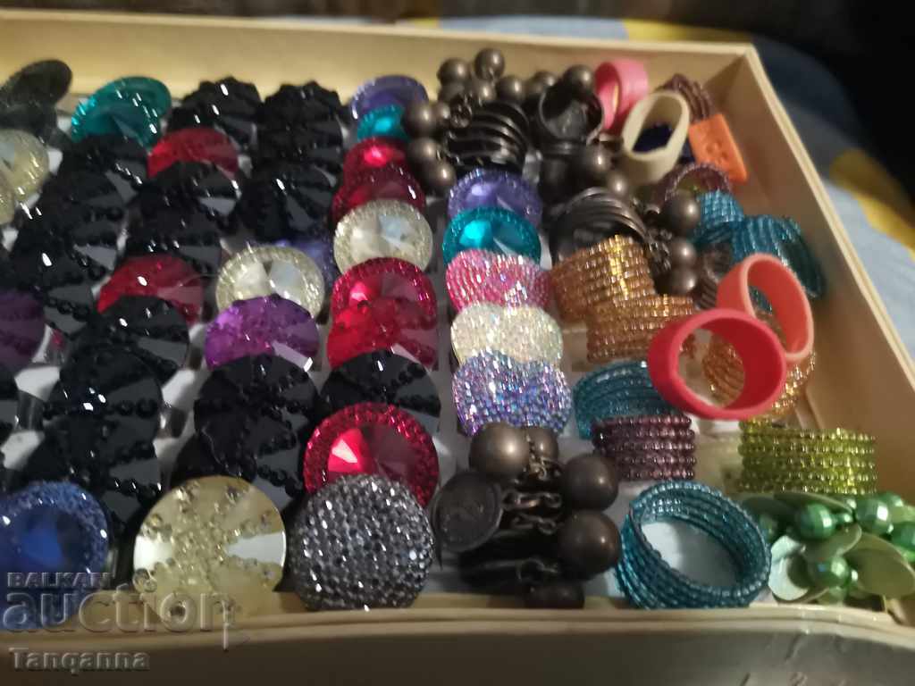 Delivery of 98 rings Delivery of 98 rings