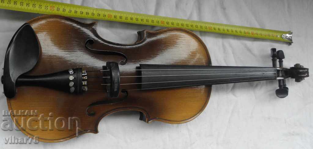 violin with price 229.99 BGN | € 117.59 violin with price 229.99 BGN | € 117.59