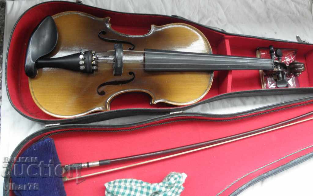 Delivery of violin Delivery of violin