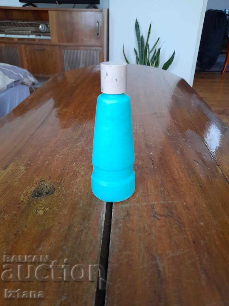 Delivery of Old packaging of Kiten beach oil