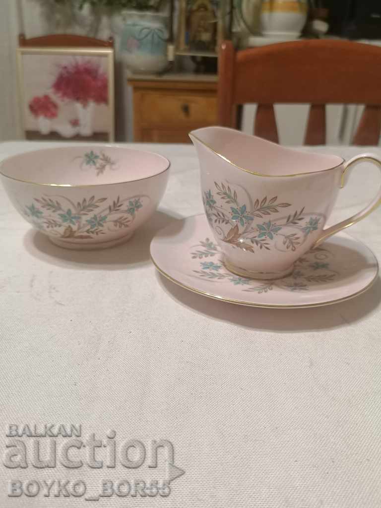 Gorgeous Old English Set 19th Century TUSCAN with price 86.00 BGN | € 43.97 Gorgeous Old English Set 19th Century TUSCAN with price 86.00 BGN | € 43.97