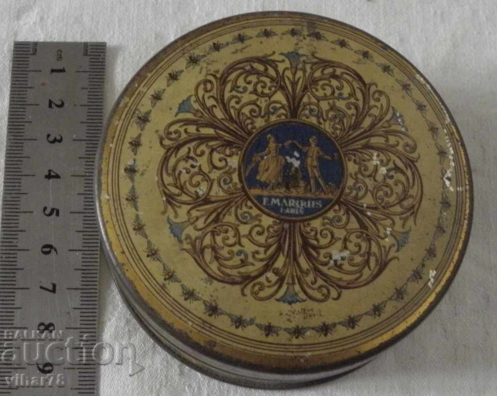 Δημοπρασία Παλιά μεταλλικό κουτί Δημοπρασία Παλιά μεταλλικό κουτί