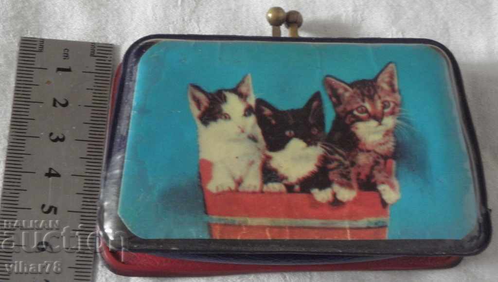 Old baby purse with price 29.99 BGN | € 15.33