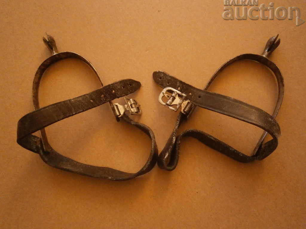 Delivery of ancient army spurs WW2 WW1 Delivery of ancient army spurs WW2 WW1