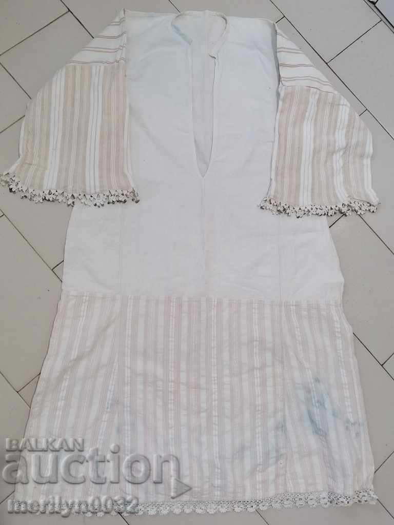 Women's shirt with a lot of handicraft with lace beads cheese, costume