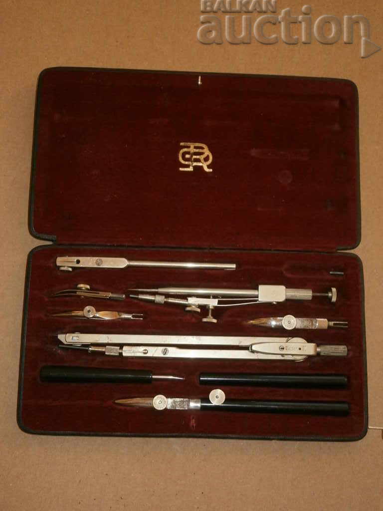 old german tools for ink drawing with price 35.00 BGN | € 17.90