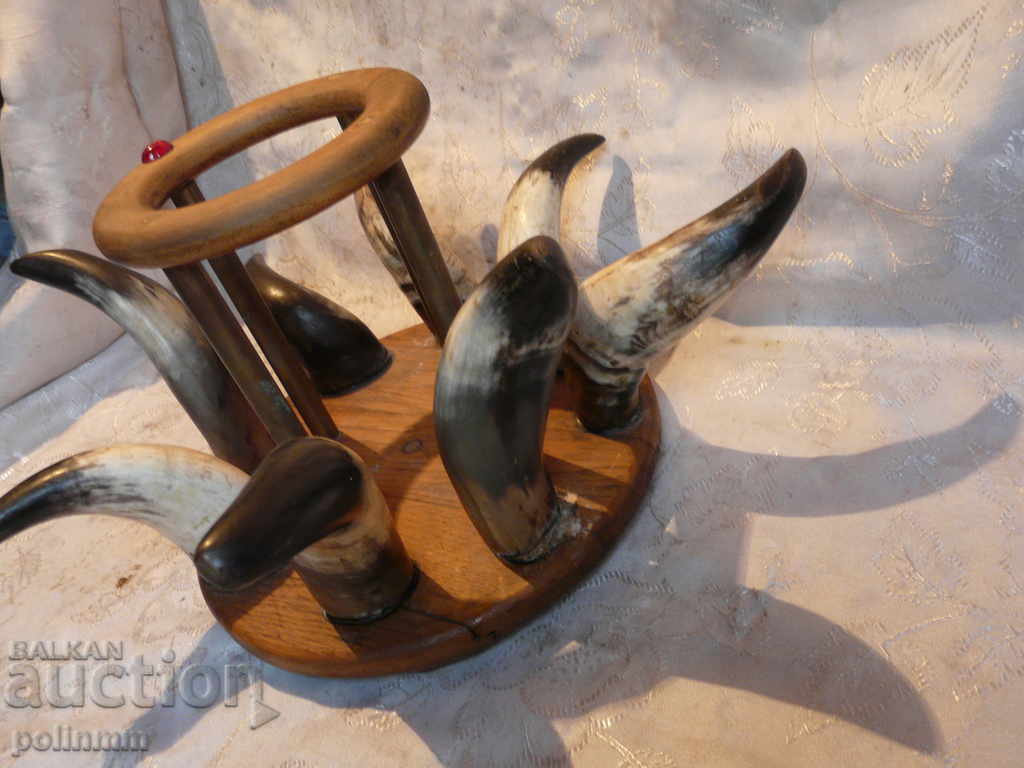 Old Bulgarian souvenir with price 100.00 BGN | € 51.13 Old Bulgarian souvenir with price 100.00 BGN | € 51.13