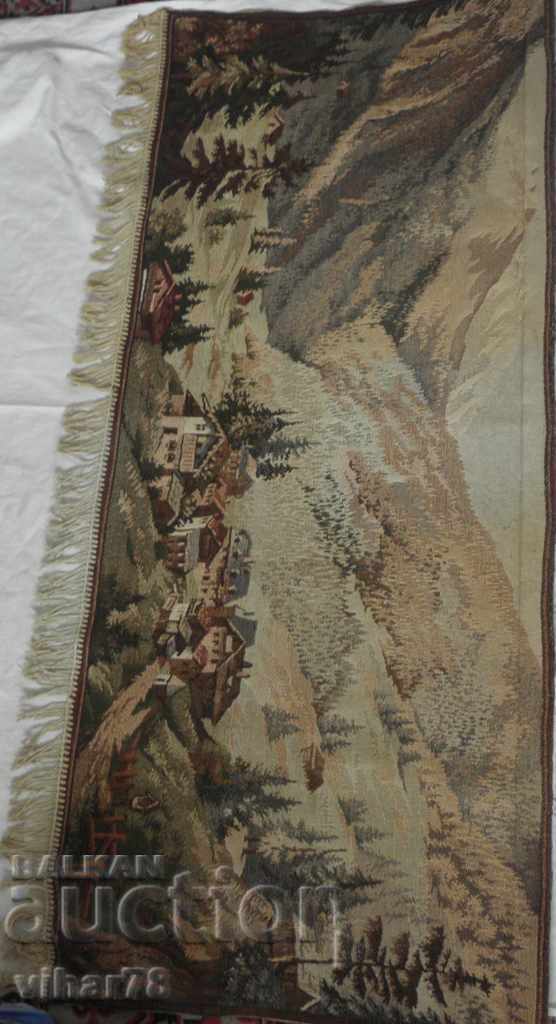 An old hacker, wall cover with price 99.99 BGN | € 51.12 An old hacker, wall cover with price 99.99 BGN | € 51.12