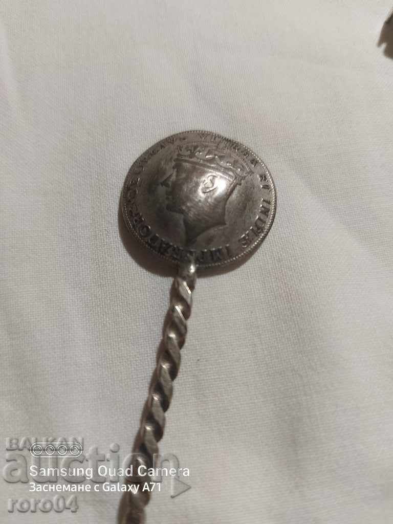 SPOON - 1 SHILLING - 1942 - ELEPHANT - 6 SPOON - 1 SHILLING - 1942 - ELEPHANT - 6