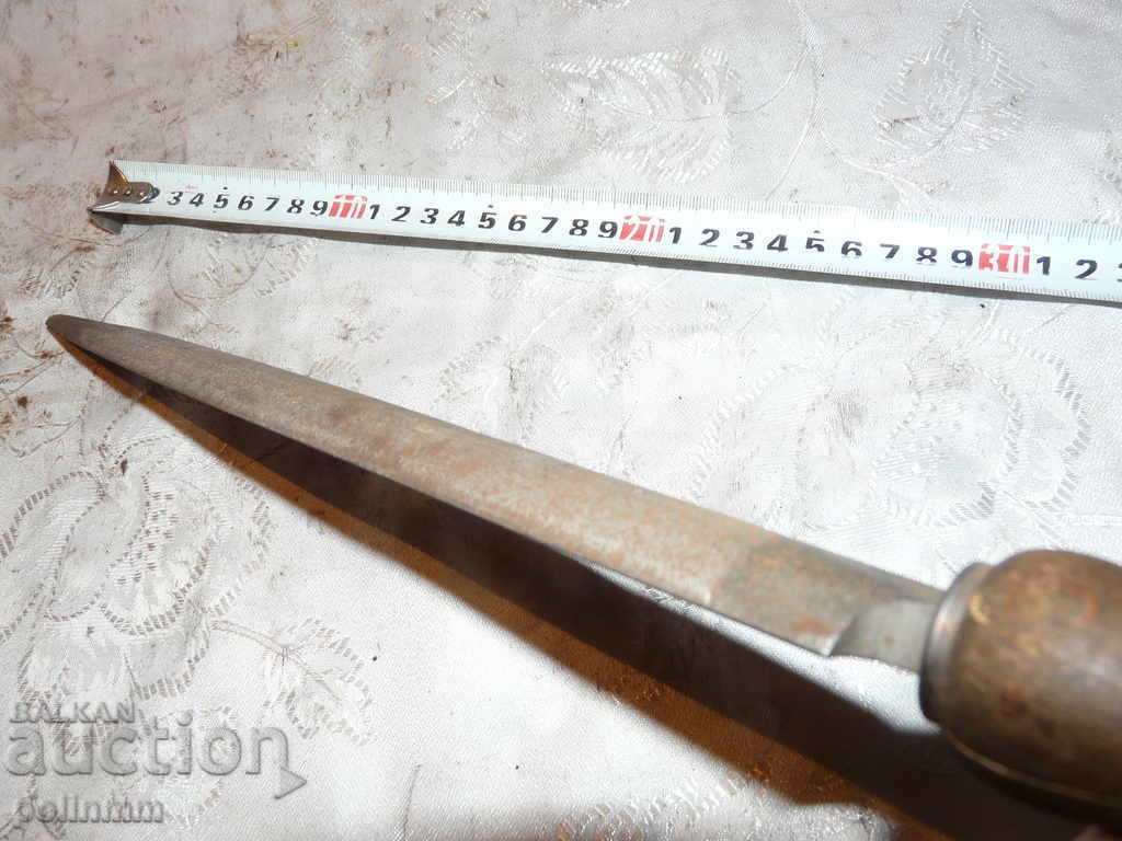 Old German semicircular metal file - 14 with price 20.00 BGN | € 10.23 Old German semicircular metal file - 14 with price 20.00 BGN | € 10.23