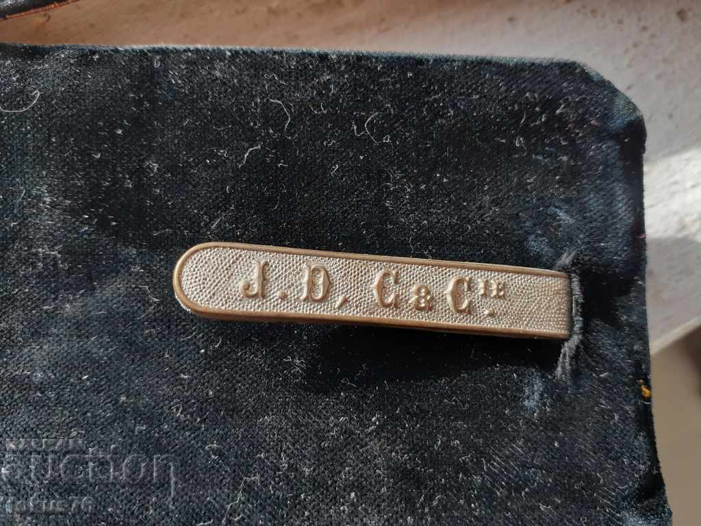 Auction  Old French epaulettes earthenware