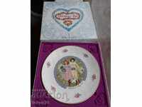 Колекционерска чиния Royal Doulton Valentines Day порцелан