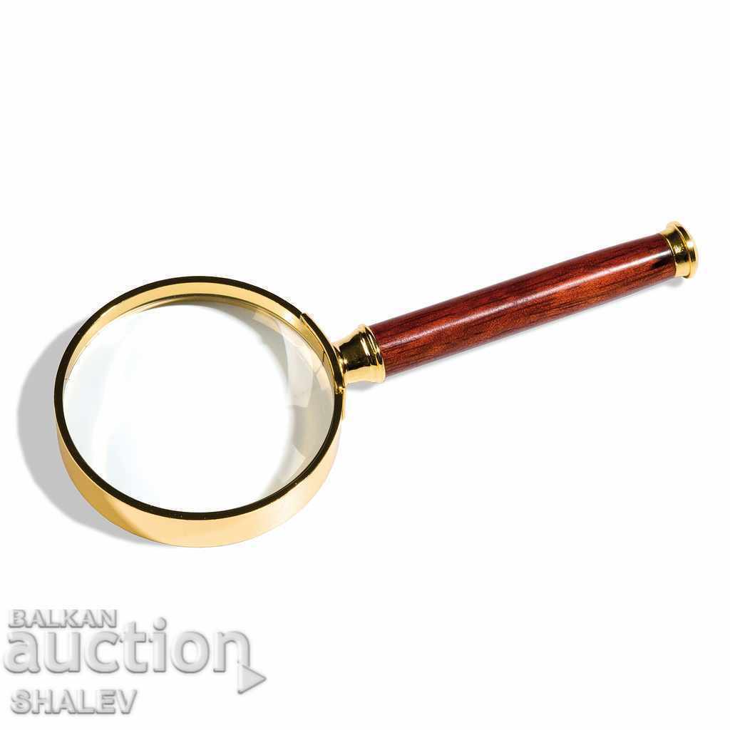 Magnifying glass "Leuchtturm" 3x with wooden handle (1395).