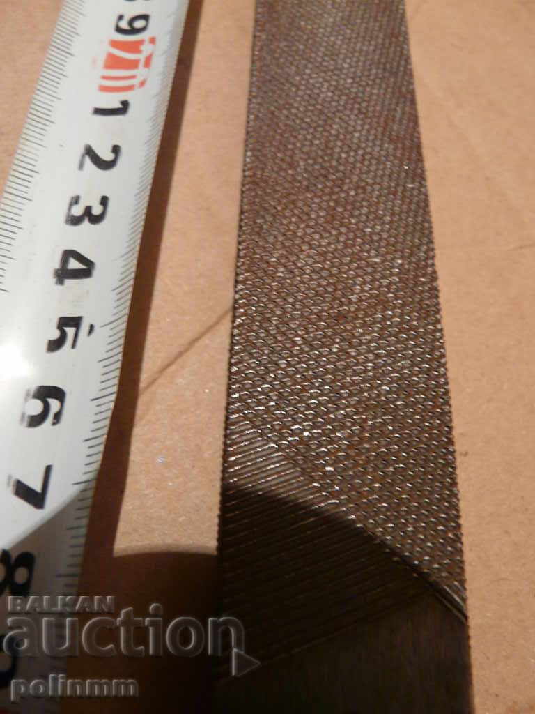 Auction Old massive semicircular saw - Portugal Auction Old massive semicircular saw - Portugal