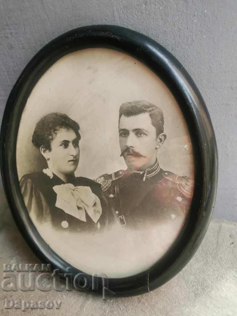 Fotografie veche în cadru Ofițer militar cu femeie