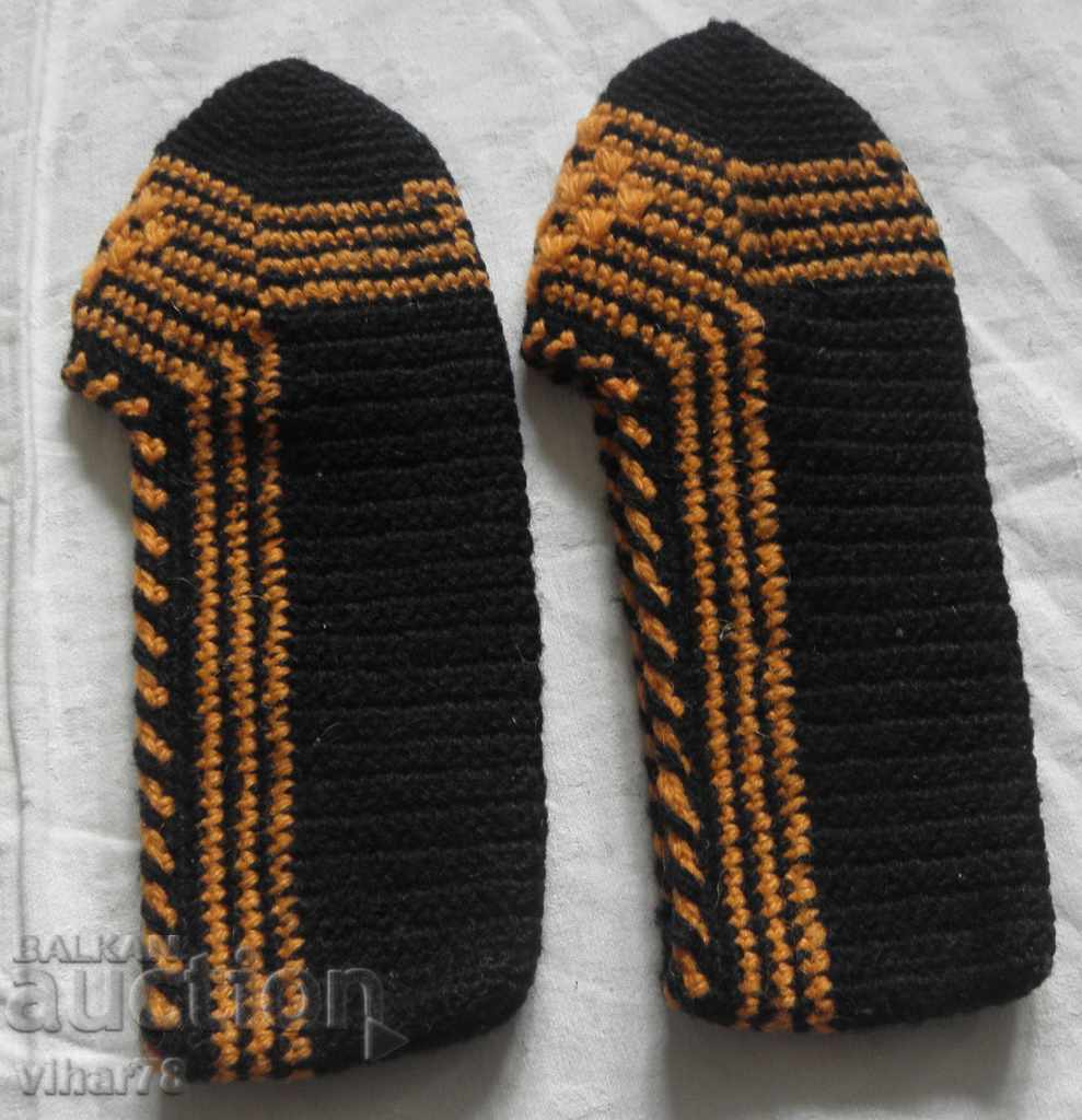 Auction  OLD AUTHENTIC SLEEVES