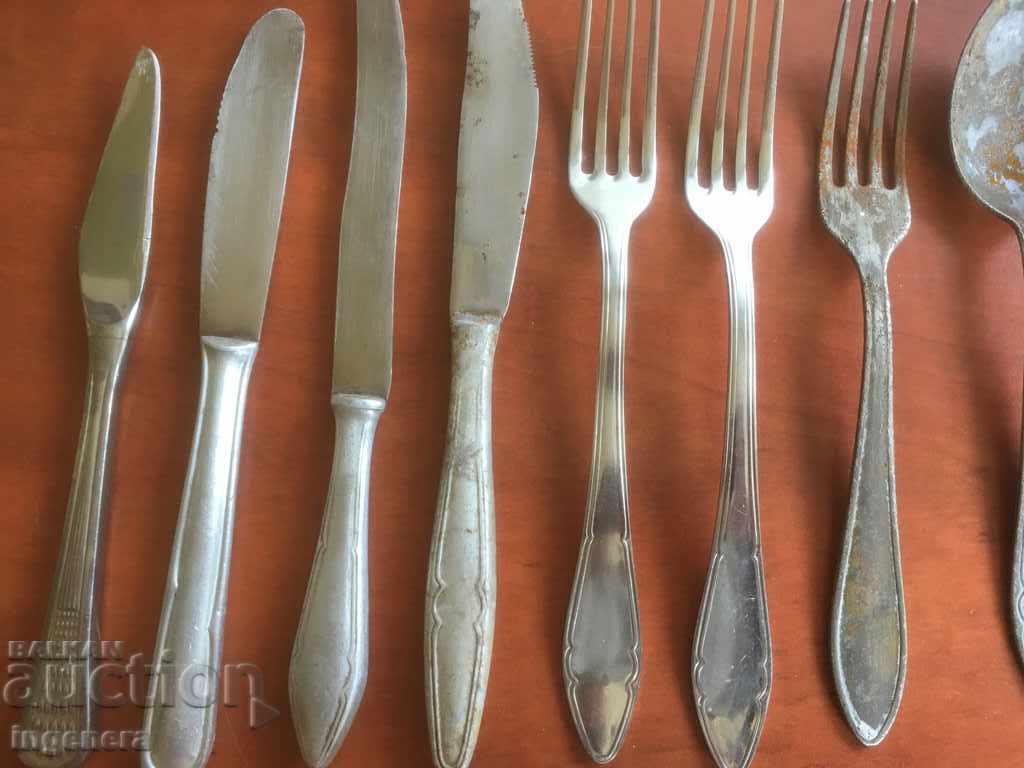 FORK SPOON KNIFE UTENSILS OLD FOOD-9 PCS - 6 FORK SPOON KNIFE UTENSILS OLD FOOD-9 PCS - 6