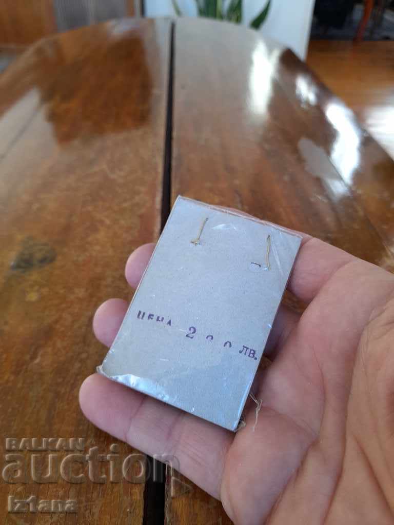 Аукцион Стари Дамски обици Аукцион Стари Дамски обици