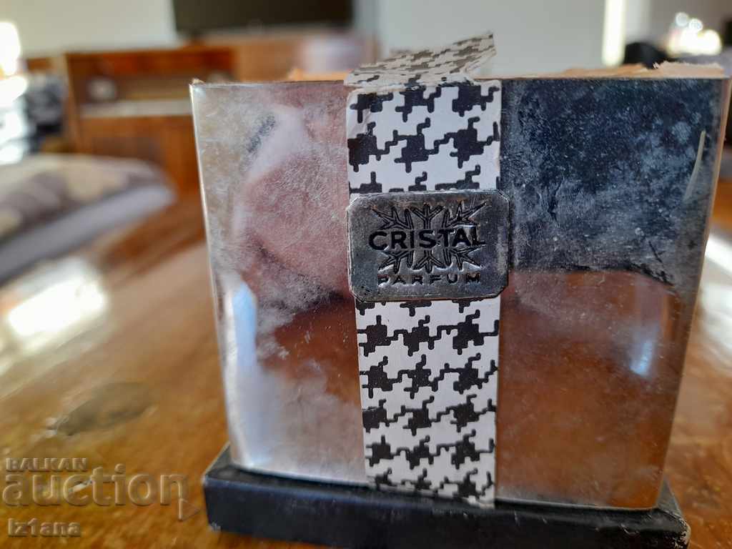 Old perfume Cristal with price 68.00 BGN | € 34.77 Old perfume Cristal with price 68.00 BGN | € 34.77