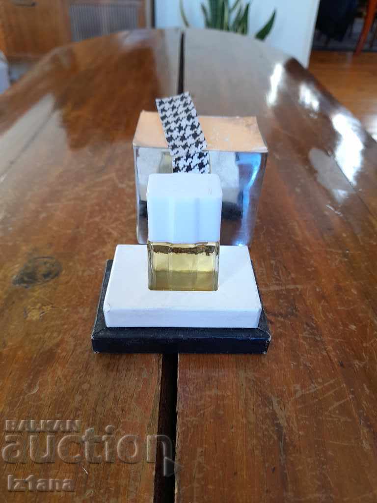 Auction Old perfume Cristal Auction Old perfume Cristal