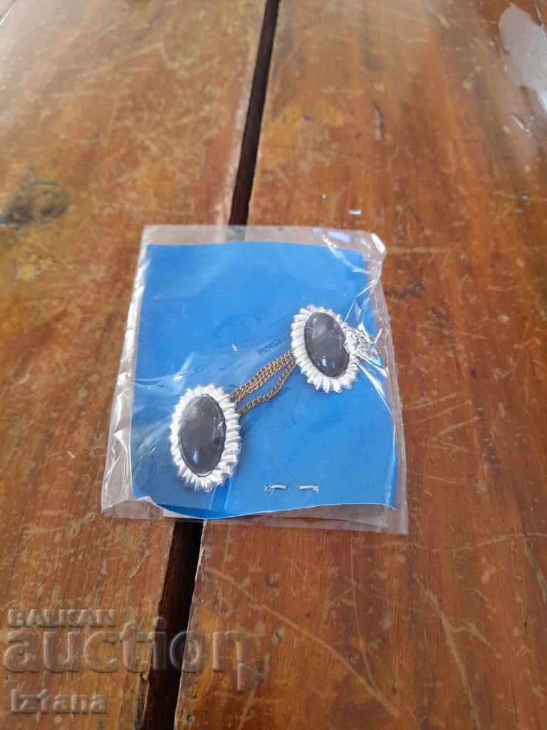 Παλιά καρφίτσα Παλιά καρφίτσα