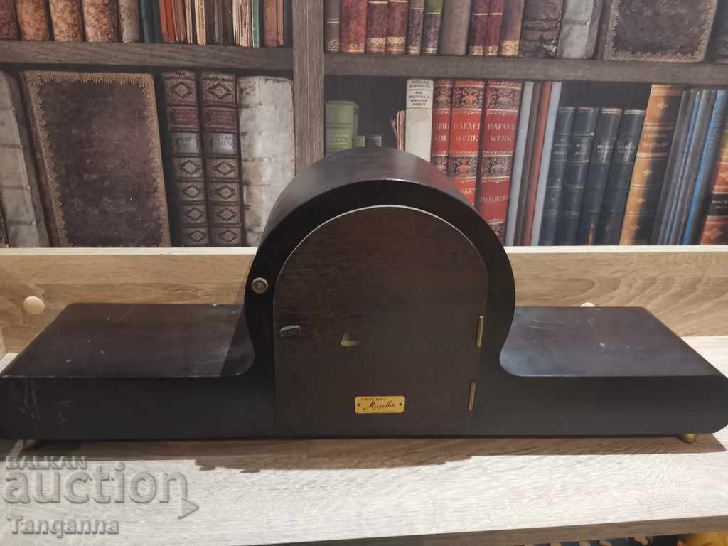 Delivery of Old German clock Delivery of Old German clock