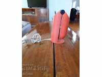 Veche lampă de masă