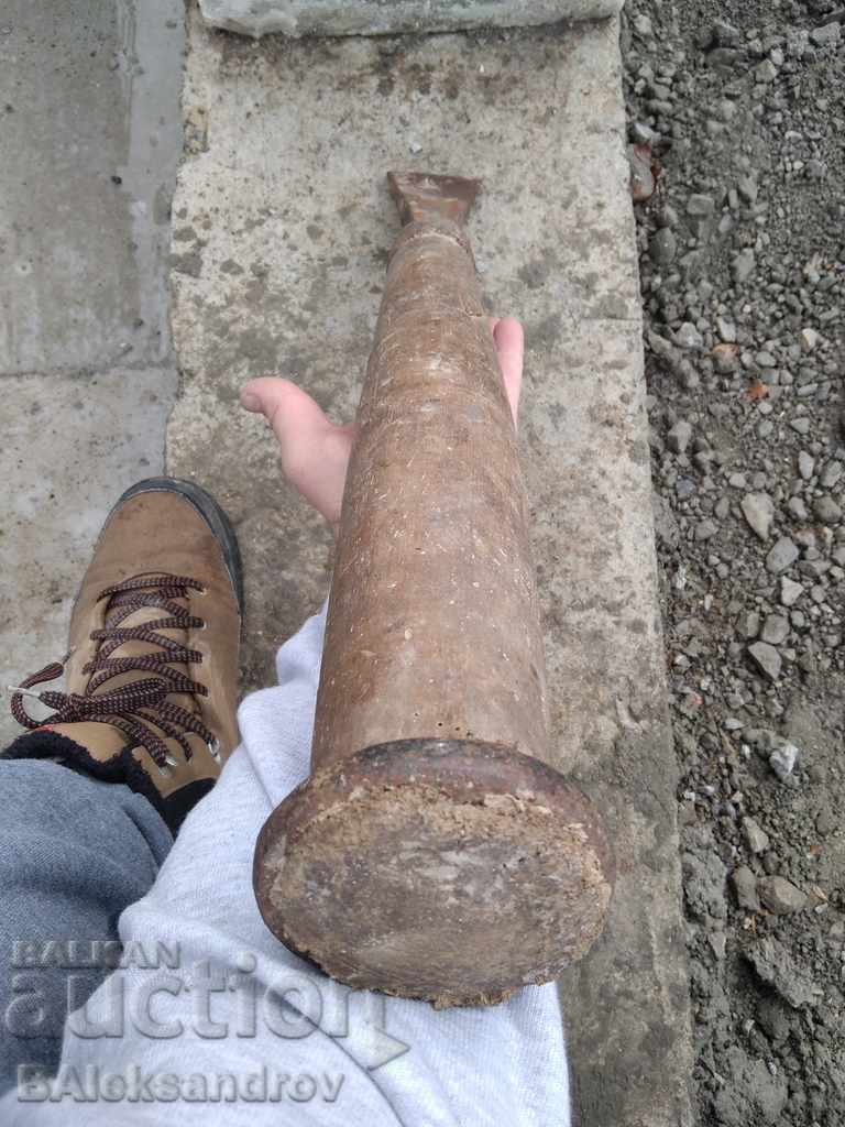 Delivery of A huge chisel Delivery of A huge chisel