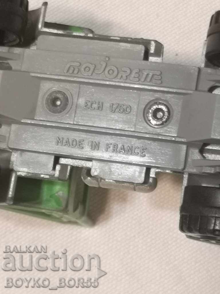 Delivery of Old French Trolley Delivery of Old French Trolley