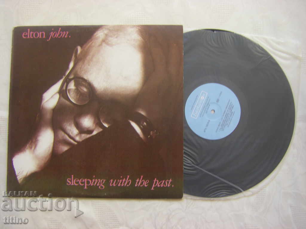 BTA 12670 - To sleep with the past. Elton John with price 25.00 BGN | € 12.78 BTA 12670 - To sleep with the past. Elton John with price 25.00 BGN | € 12.78