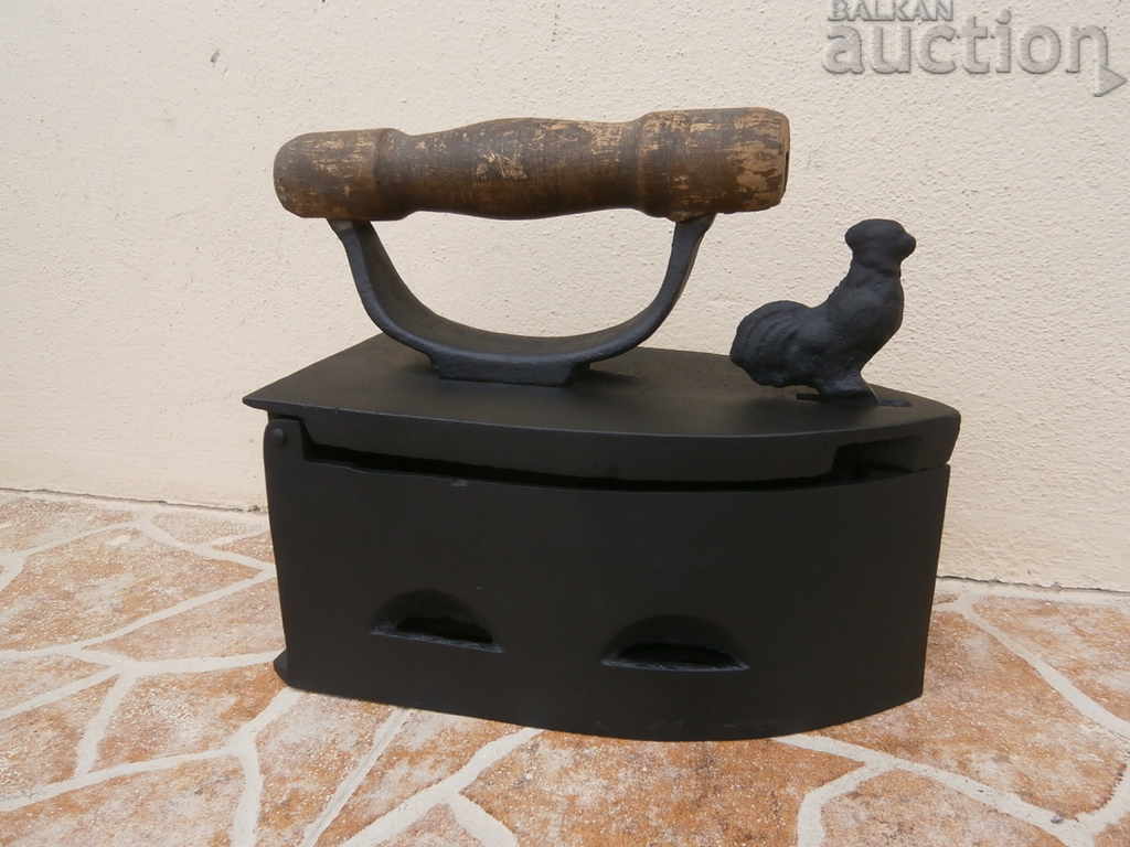Old grilled iron RARE model with rooster cock with price 61.00 BGN | € 31.19