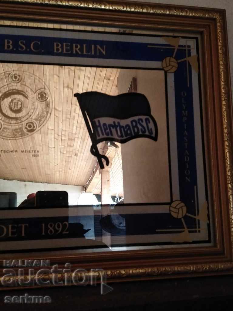 Delivery of FC Hertha Berlin logo mirror Delivery of FC Hertha Berlin logo mirror