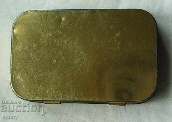 Old metal box box "Fisherman's friend" original - 5 Old metal box box "Fisherman's friend" original - 5