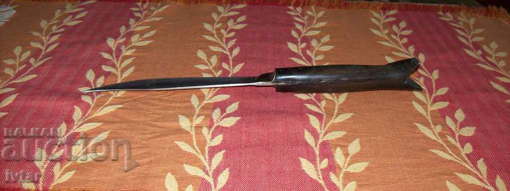 Knife - 9 - 5 Knife - 9 - 5