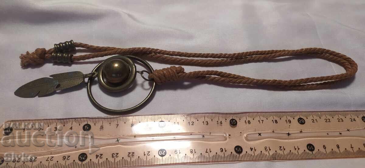 Delivery of Pendant necklace metal Delivery of Pendant necklace metal