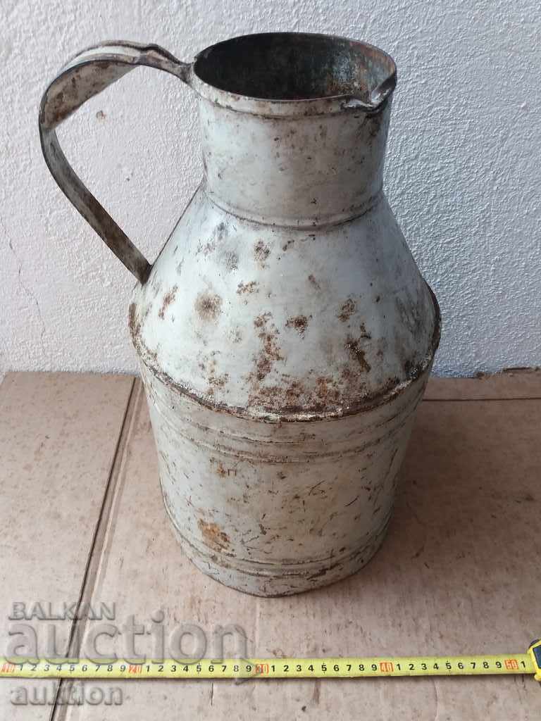 Auction  REVIVAL GUM FOR MILK