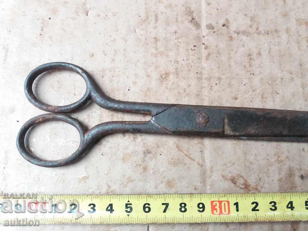 OLD FORGED SCISSORS WITH MARKING - LARGE - 5 OLD FORGED SCISSORS WITH MARKING - LARGE - 5