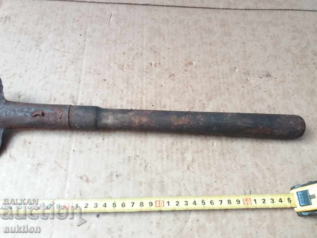 Auction OLD COAL SHOVEL Auction OLD COAL SHOVEL
