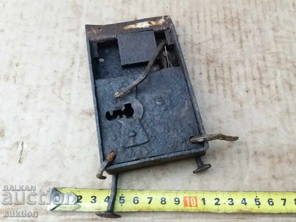 WROUGHT REVIVAL LOCK FOR THE GATE - OTTOMAN EMPIRE - 5 WROUGHT REVIVAL LOCK FOR THE GATE - OTTOMAN EMPIRE - 5