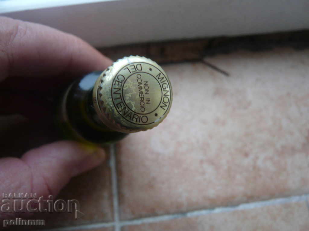 Auction Collectible bottle with alcohol - 8 Auction Collectible bottle with alcohol - 8