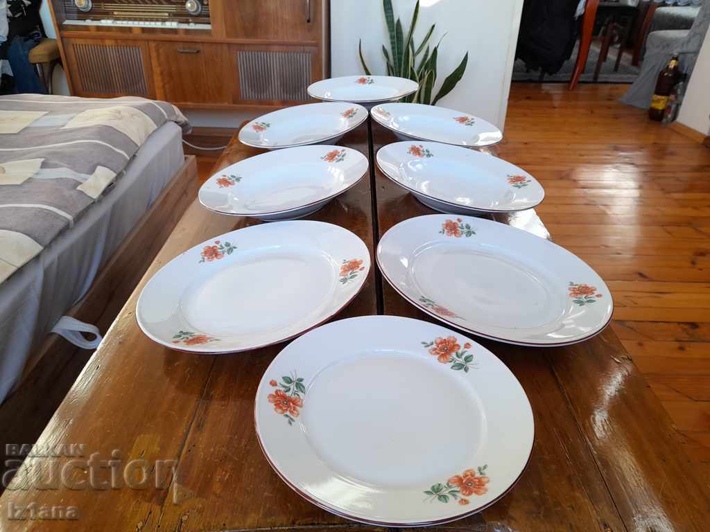 Old porcelain plate, plates with price 77.00 BGN | € 39.37 Old porcelain plate, plates with price 77.00 BGN | € 39.37